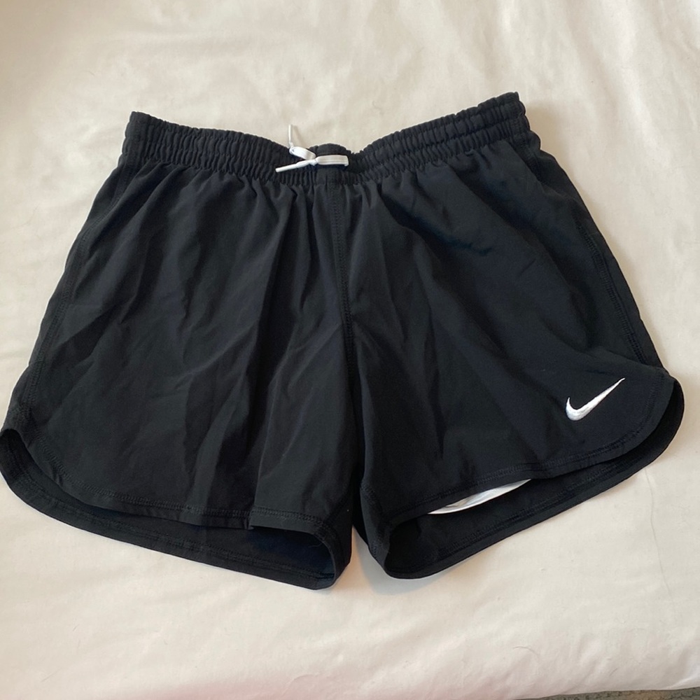 Nike Womens 2-in-1 shorts
